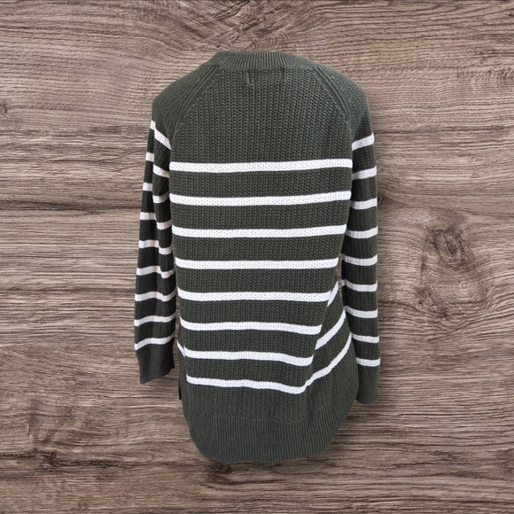Old Navy Green and White Striped Sweater Size Med - Picture 2 of 5